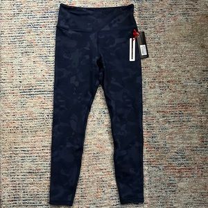 Lilybod Australian workout leggings.